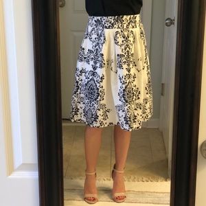 Anthropologie Odille Skirt in black and white